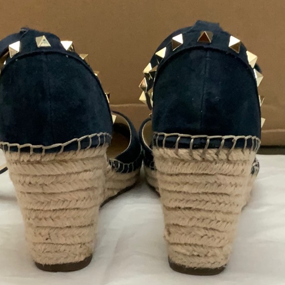 Navy Studded Marc Fisher Espadrille Wedges - Picture 4 of 4